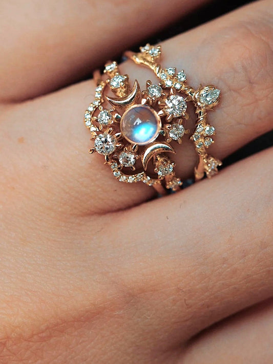 Demeter Diamond Ring