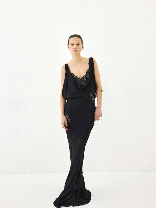 DE LA VALI Emerald Maxi Dress in Midnight & Black
